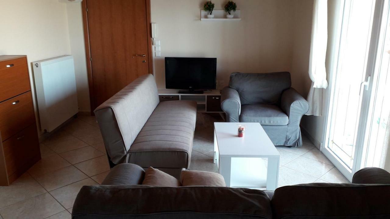 House Dilena Tsimtsiri Villa ลิเมนาเรีย ภายนอก รูปภาพ