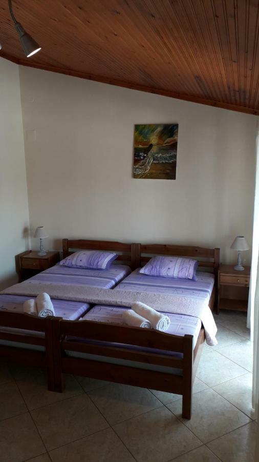 House Dilena Tsimtsiri Villa ลิเมนาเรีย ภายนอก รูปภาพ
